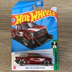 Hot Wheels Ford F150 Lightning Custom Truck Electric Vehicle EV Hotwheels New
